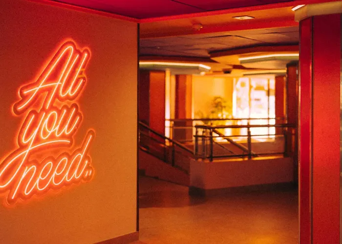 Marina Resort Benidorm - The Original Benidorm Vibe